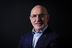 火爆西班牙vs沙特阿拉伯首发阵容_火爆西班牙vs沙特阿拉伯首发阵容在线观看_免费看直播