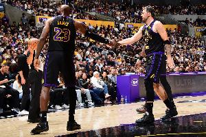 火爆NBA老鹰vs灰熊_火爆NBA老鹰vs灰熊在线观看_免费看直播