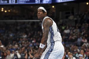 今日NBA篮网vs雄鹿