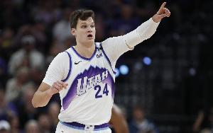 免费NBA火箭vs猛龙