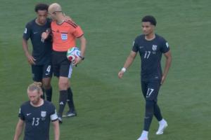 世界杯第3场1/4决赛胜者vs第4场1/4决赛胜者