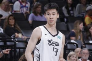 免费WNBA金州女武神vs华盛顿神秘人