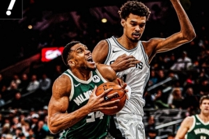 极速NBA开拓者vs太阳_极速NBA开拓者vs太阳在线观看_免费看直播